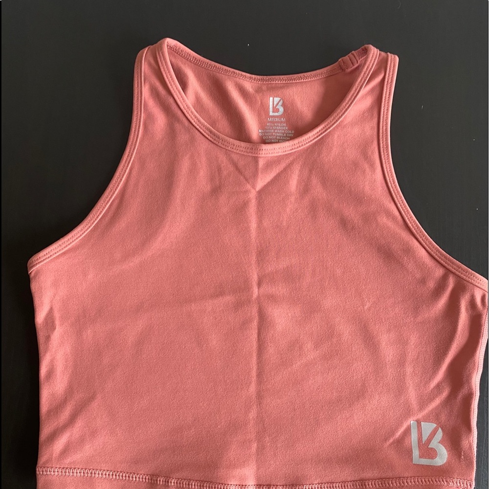 Buffbunny Aurora crop top